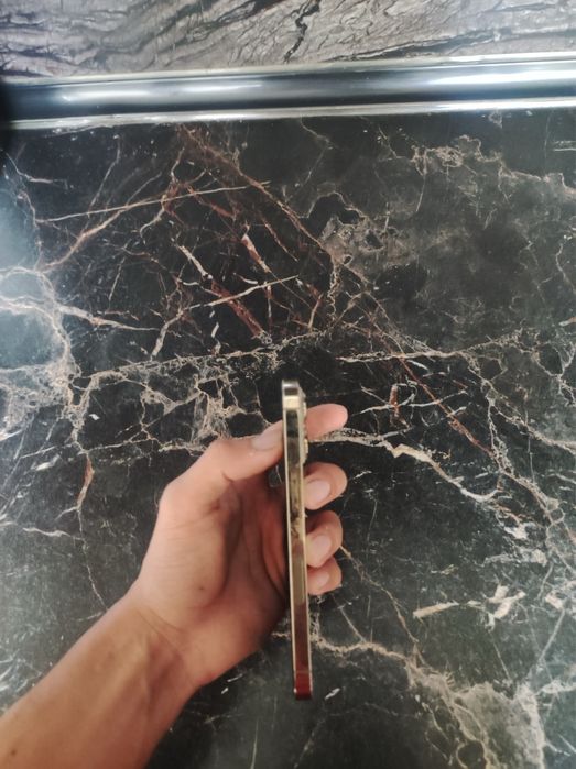 Iphone 13 pro xolati ideal 87 yomkost rangi gold 128 xotira