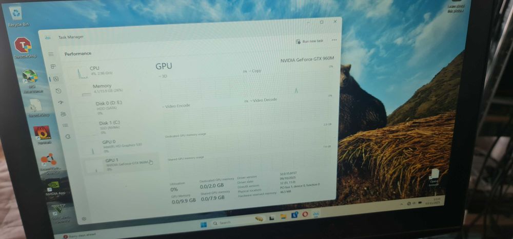 Lenovo y700-15isk  / gtx 960m