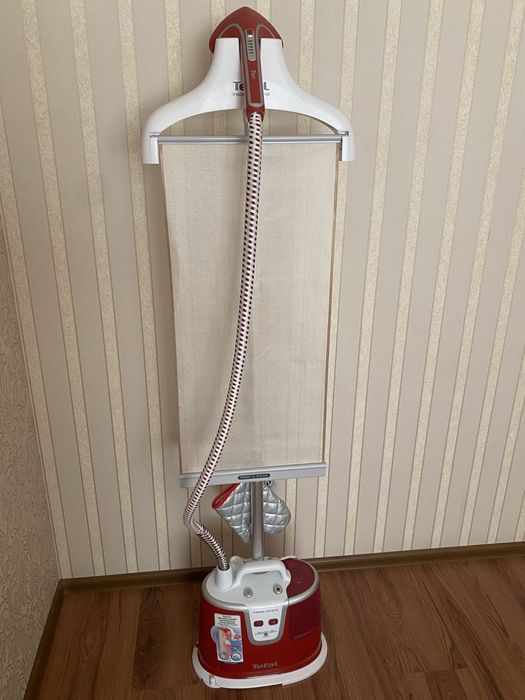 Отпариватель фирмы Tefal