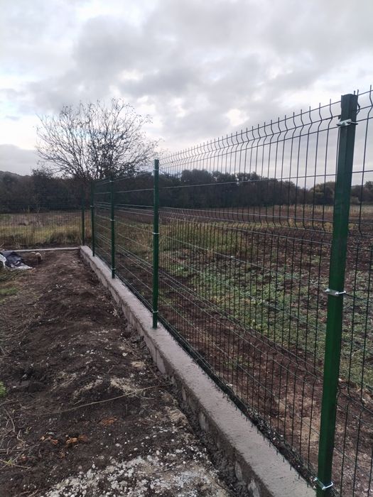 împrejmuim terenuri gradini si livezi