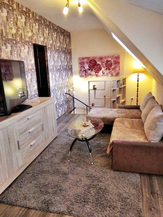 Напално обзаведен мезонет на топ локация в София Център!