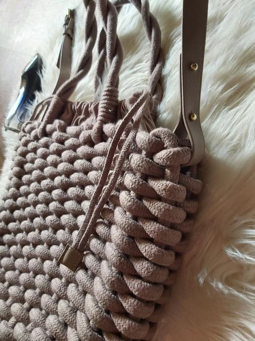 ZARA сумка - шоппер плетёная