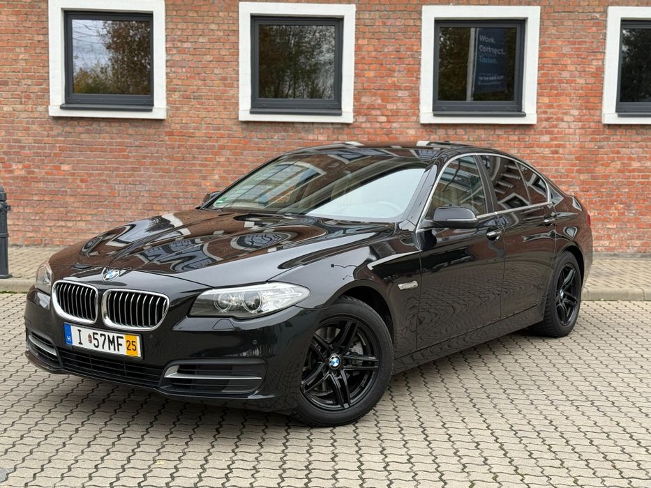 BMW - 520D / 3 Butoane / Head Up / Ventilatie / Keyless / Euro 6