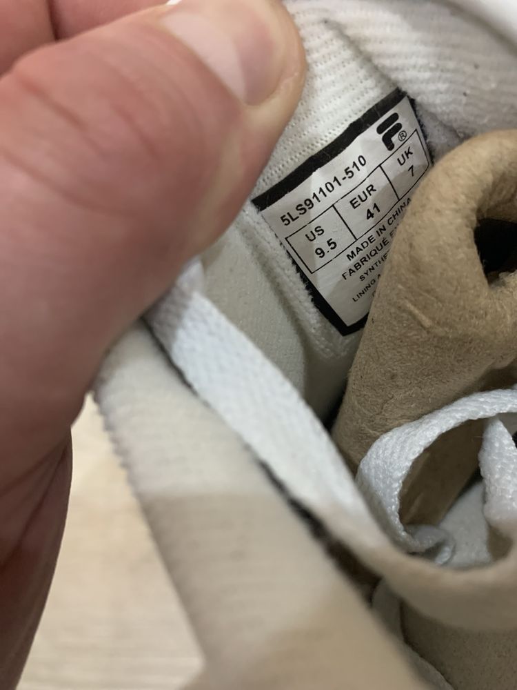 Fila кожени номер 41