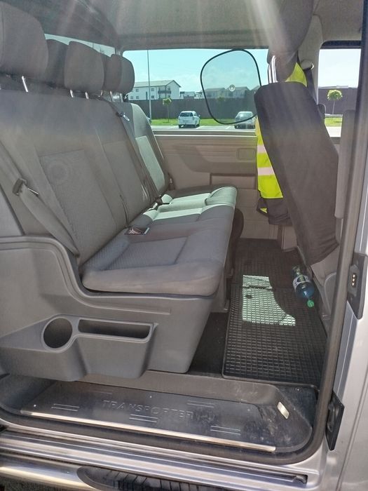 Volkswagen T5 - 5 locuri 2.0 TDI 2011
