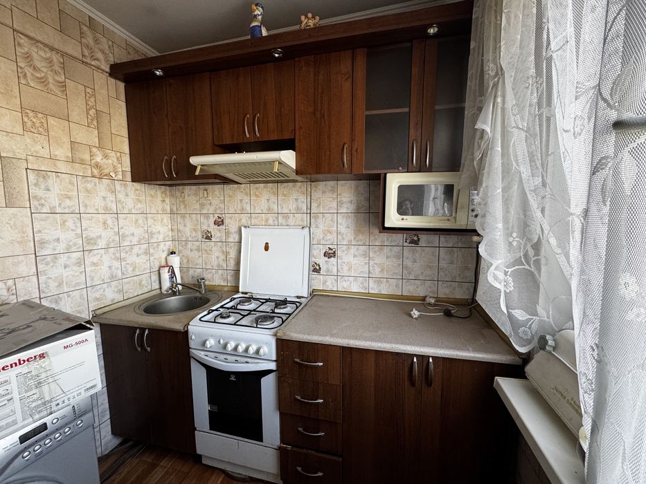 Кухня б/у в хорошем состоянии