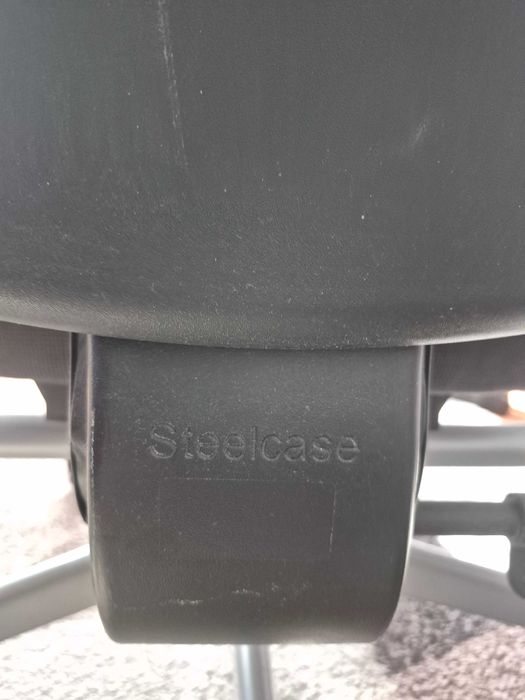 Scaun birou Steelcase (doua bucati)