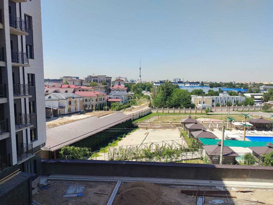 Продаю квартиру в новостройке по переуступке. 77м2 на Юнусабад 17"
