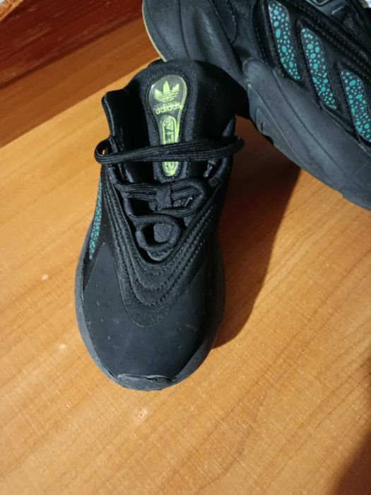 маратонки Adidas