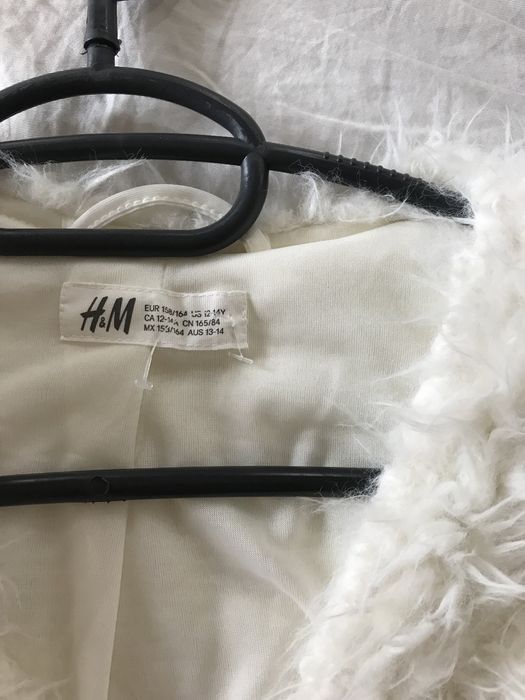 Blanita/ geaca H&m, mar.12-14 ani