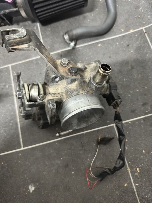 Toyota celica 1.8vvti 143 ЧАСТИ / части за тойота селика