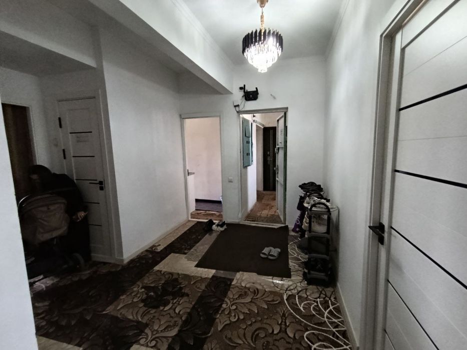 Продаю СРОЧНО 3-х комнатную квартиру Сергели 7