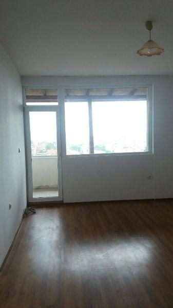 Дава се под наем Двустаен апартамент в Бургас, Меден рудник - зона Г - 70 кв.м за 306 € - Снимка #1