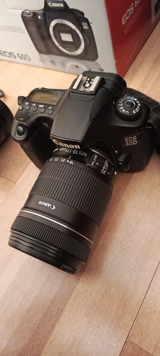 Фотоаппарат Canon 60d
