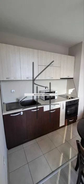 Продава се Двустаен апартамент в Варна, Зимно кино Тракия - 87 кв.м за 2414 €/кв.м - Снимка #2