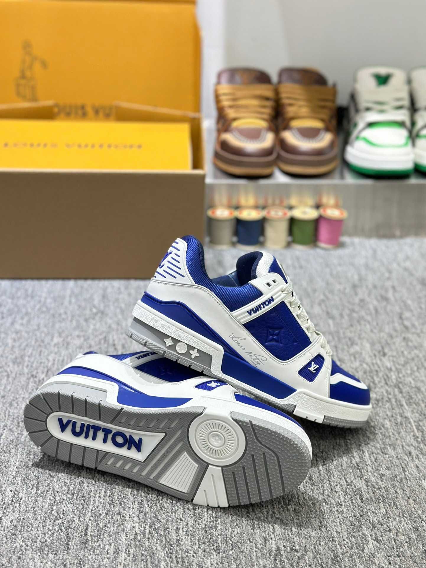 Adidasi Louis Vuitton Trainer Premium