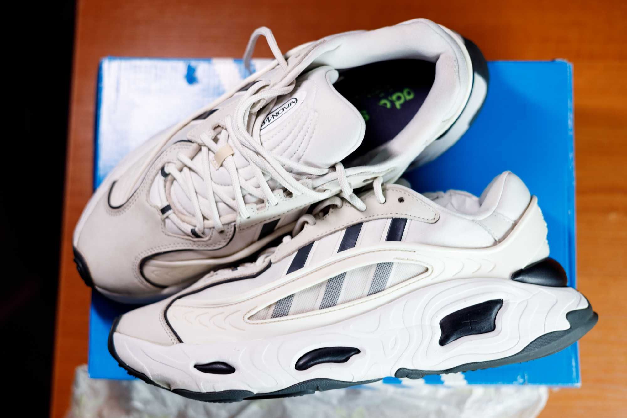 Спортни обувки Adidas OZNOVA