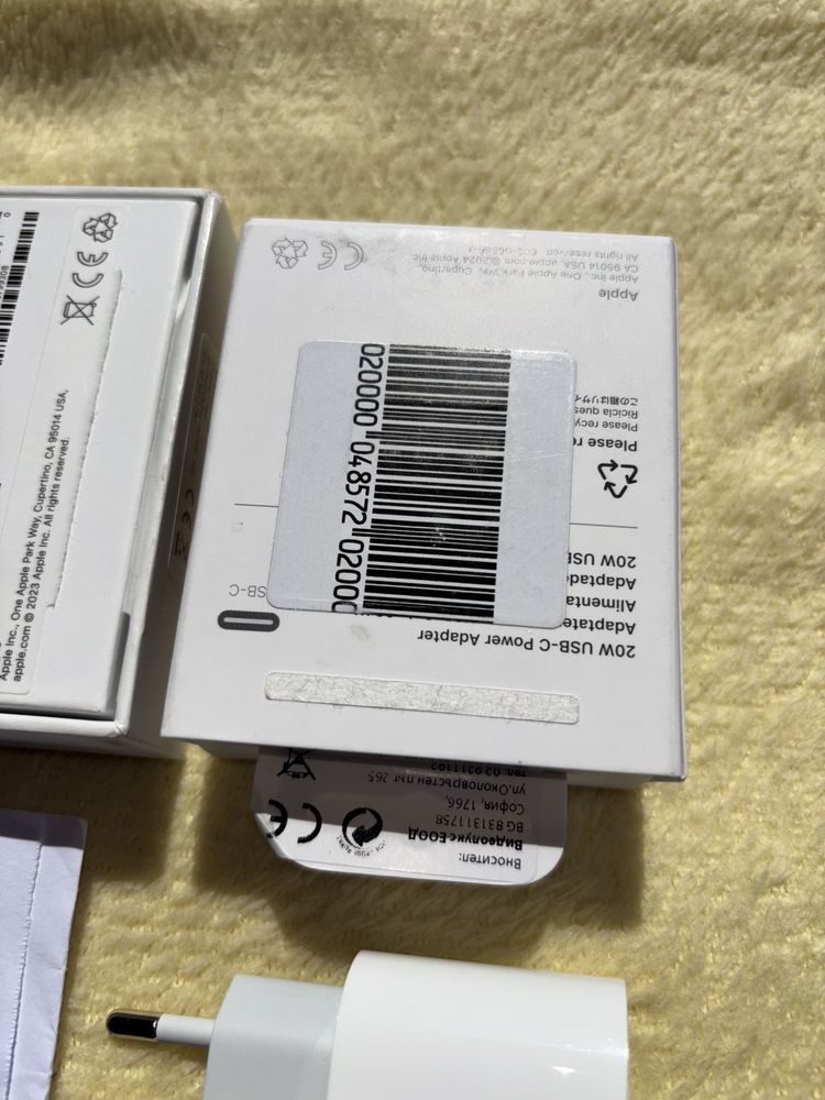 iPhone 15 с гаранция 256 GB, 100% battery