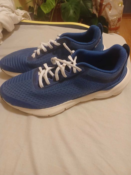 Маратонки ползвани