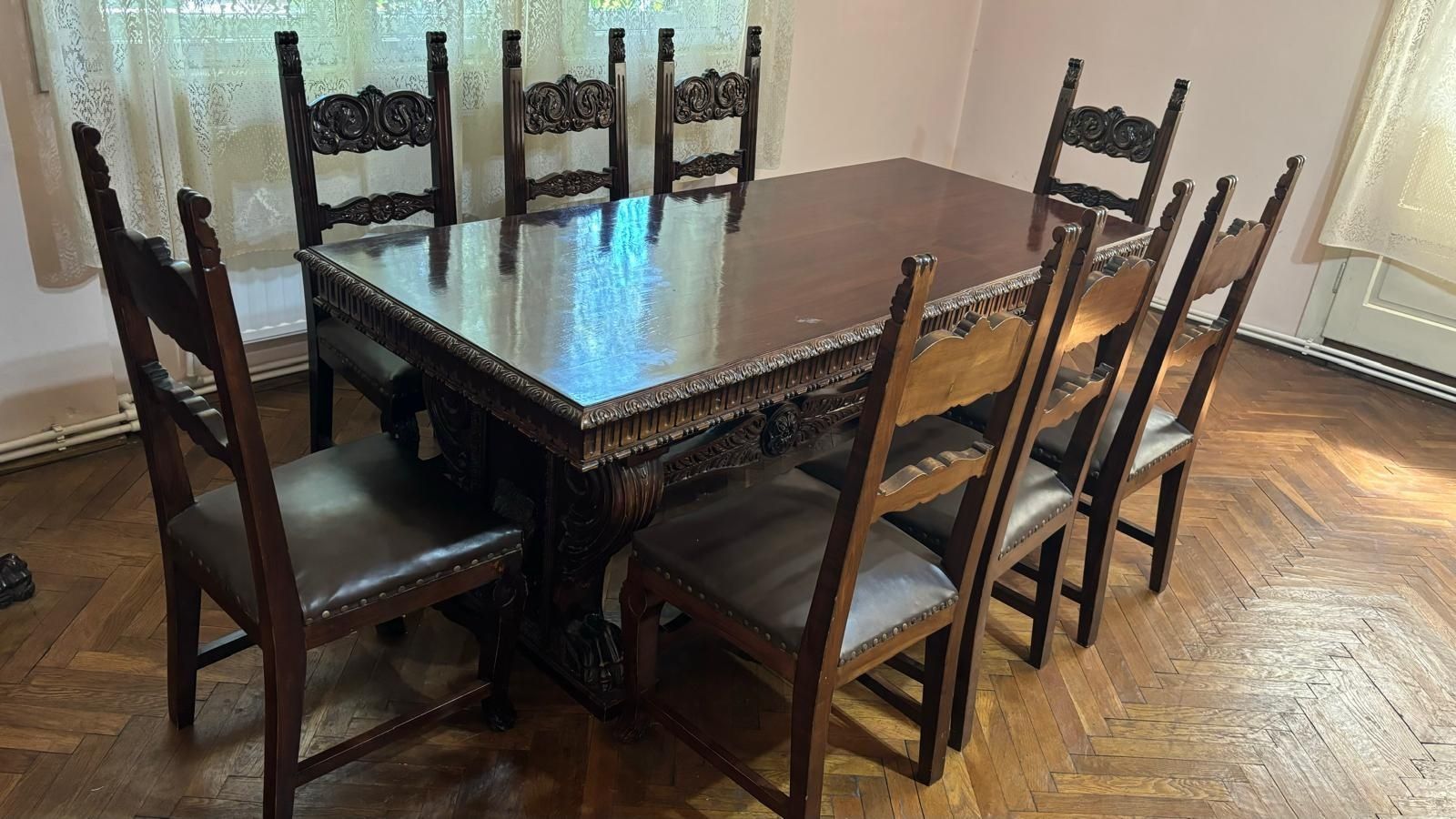 Vând mobila veche pt colecționari