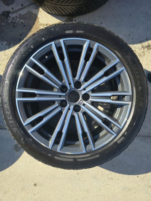 Jante 18 M iarna roti complete BMW Seria 3 G20 Anvelope Michelin 2023