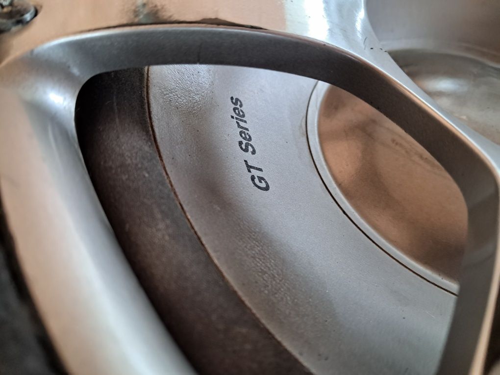 Blaupunkt  GT- 1200 и Pioneer GM-2000A