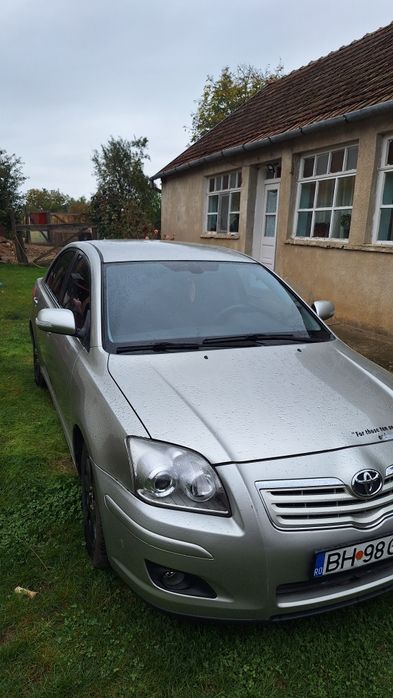 Toyota Avensis T25