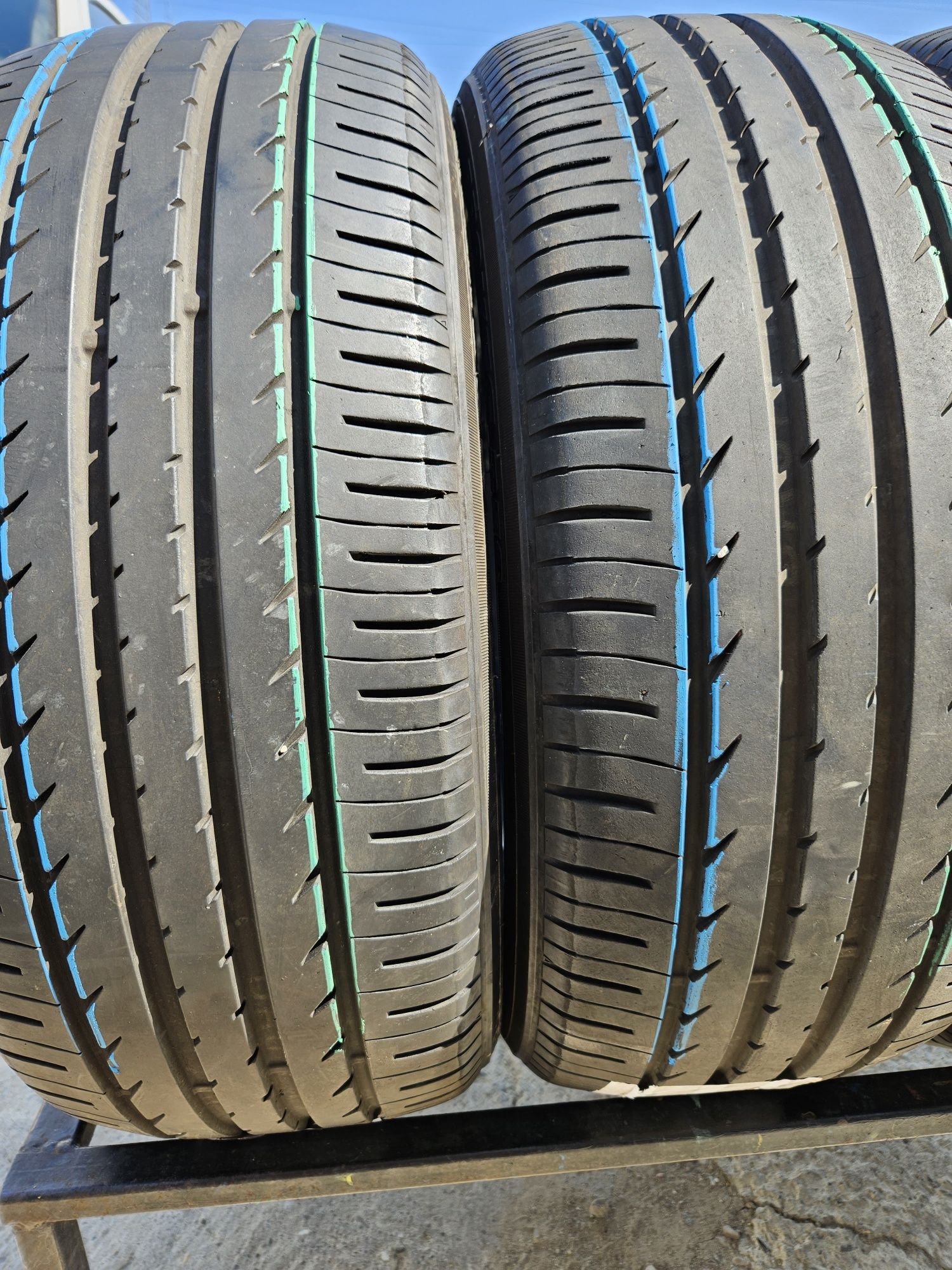 Vând anvelope vară 215/50/18 215/50r18  Toyo
