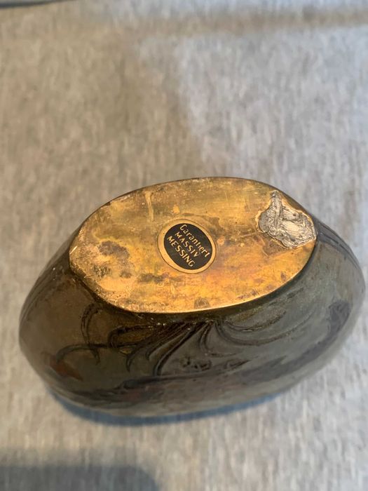 Месингова ваза с емайл Cloisonne: Флорално бронзово покритие,