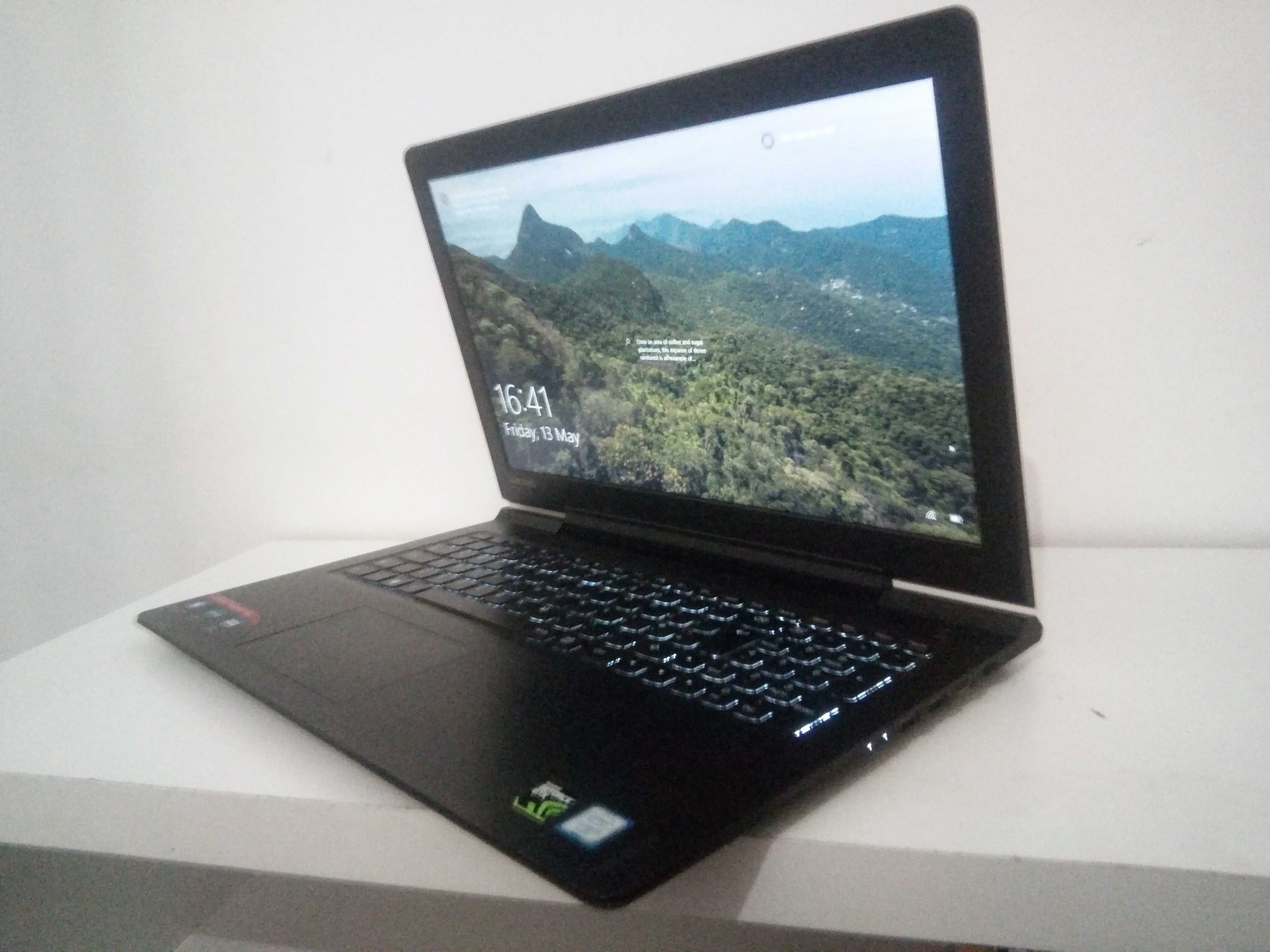 Laptop Lenovo IdeaPad 700 - 15ISK