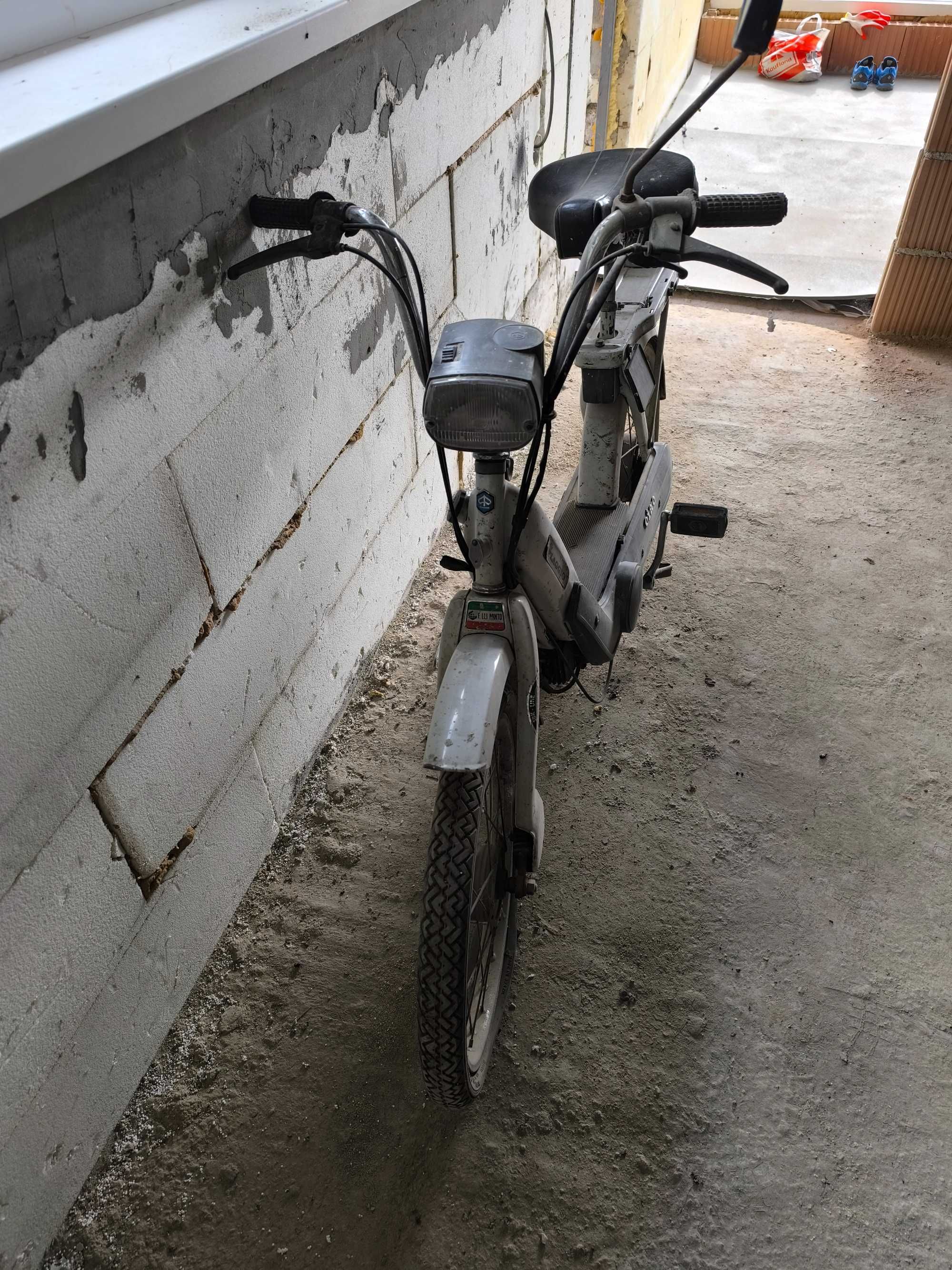 Мотопед PIAGGIO бензин
