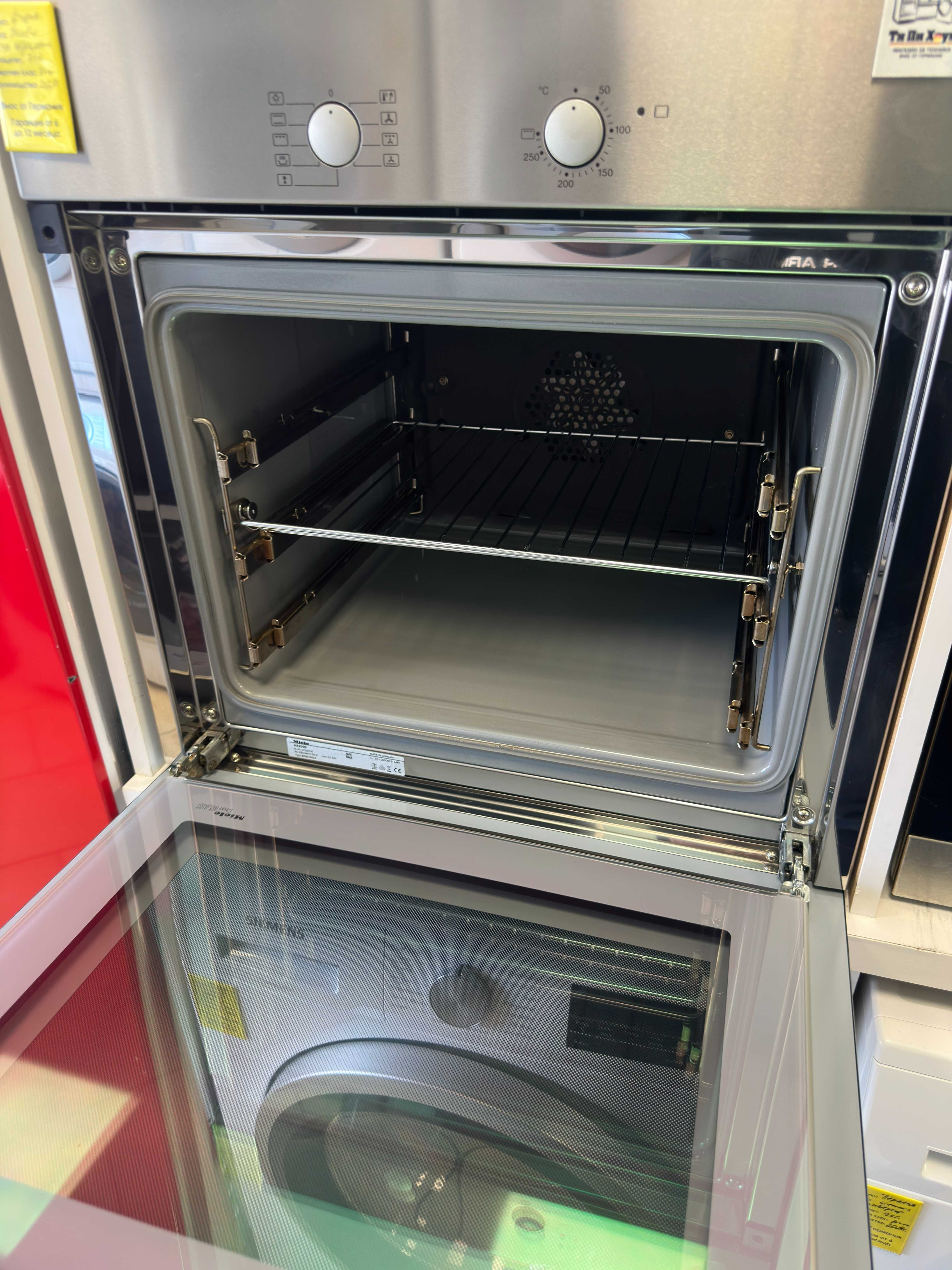 Фурна за вграждане Miele H 4204 B, употребявана