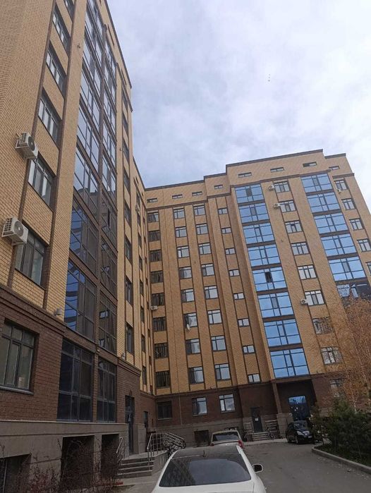 В продаже 4 комнатная квартира в новостройке ЖК "Казына"