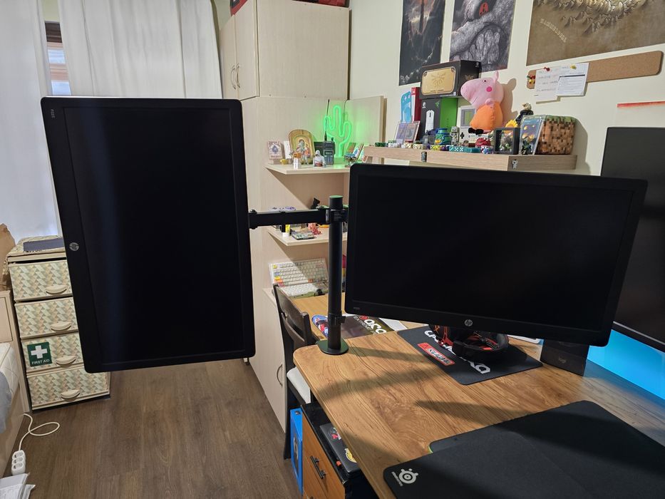 Монитори HP P223 – 21.5” Full HD 1920×1080, перфектно състояние