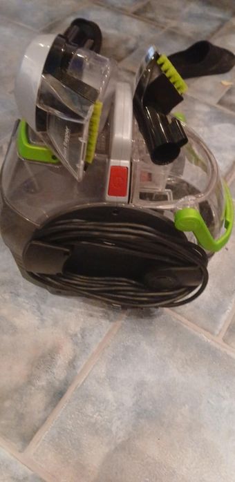 Перяща прахосмукачка