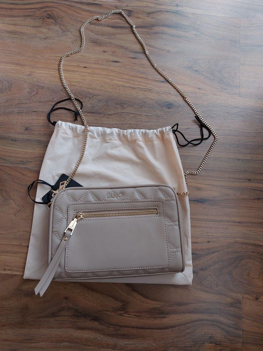 Оригинални чанти Guess,Liu Jo,Anna Morellini, Nine West,Nobo, J. Fairy