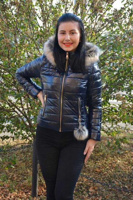 Jacheta Vera casual ,scurta cu aspect lucios