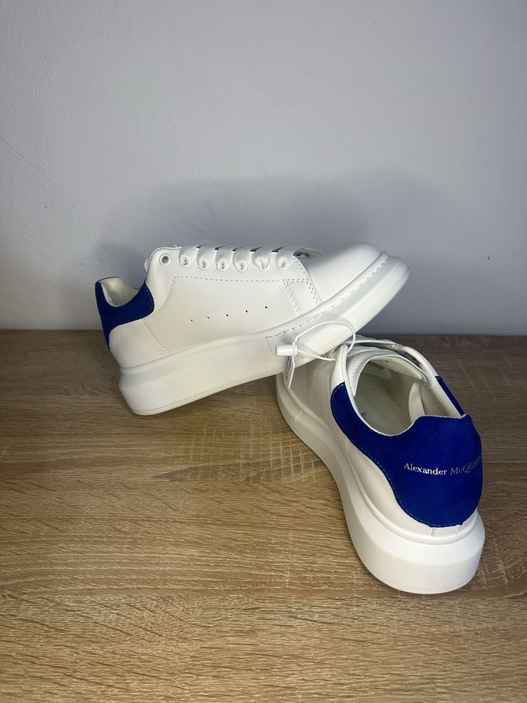 Alexander McQueen Blue & White