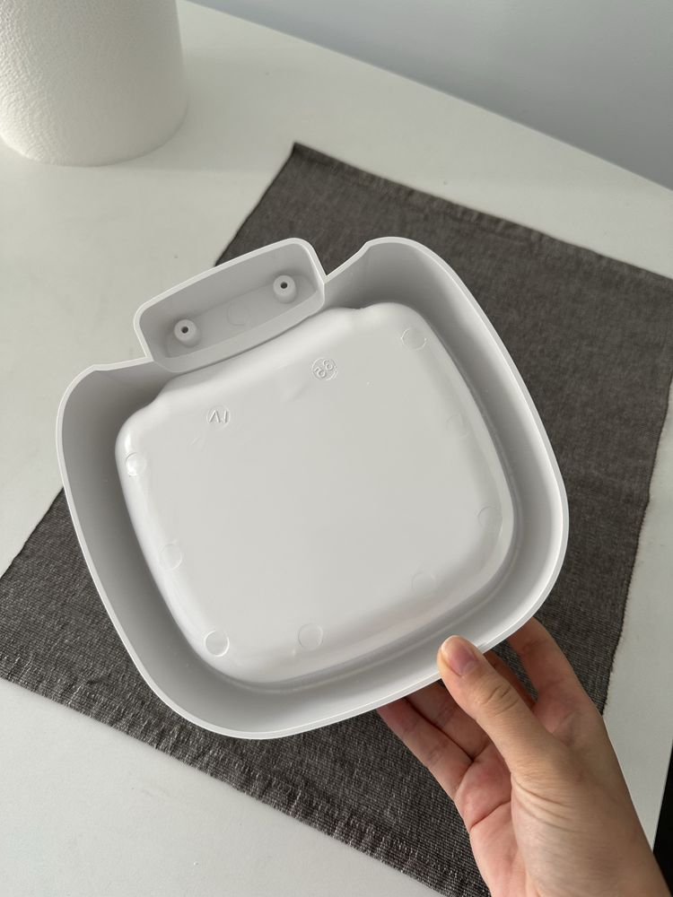 Hranitor/Dispenser automat harana pisici/caini cu WiFi
