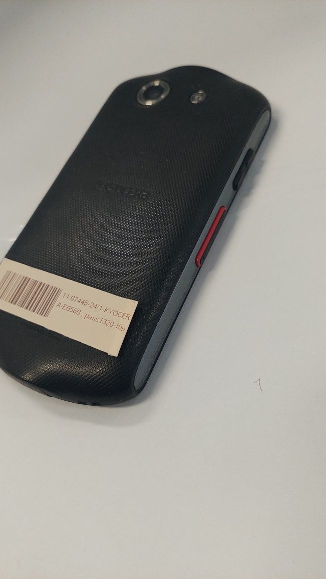 GSM Kyocera E6560 Противоударен