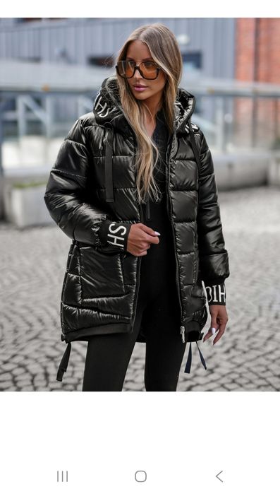 Geaca de femei neagra de vanzare