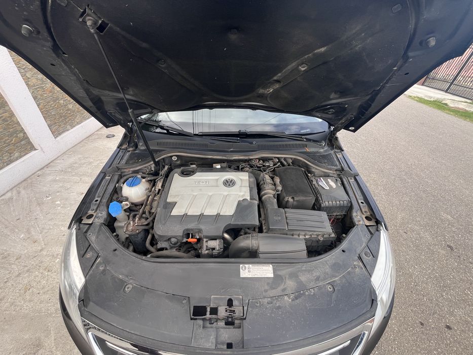 Volkswagen Passat CC 2011