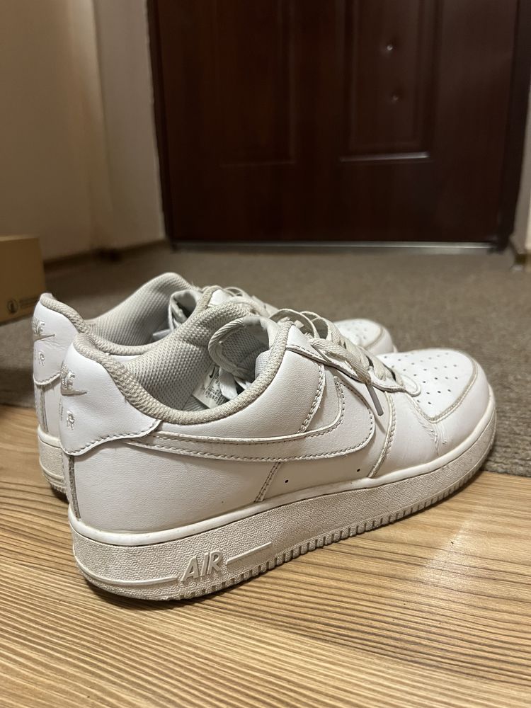 Air force 1 бели