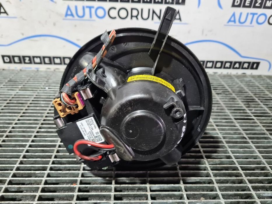 Aeroterma Volkswagen Tiguan 5N 2007 - 2011 (989) 1k2320015F
