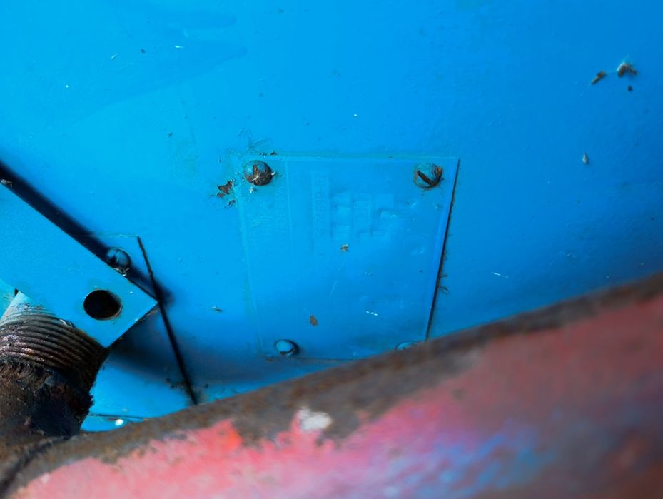 Тва топло въздушен апарат. Въздушна риза