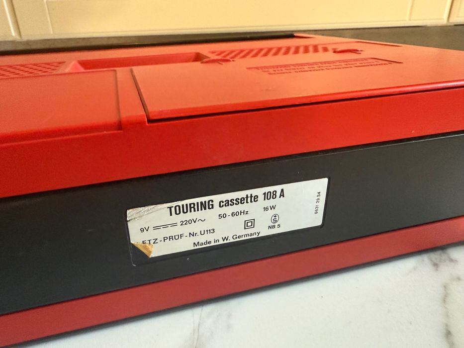 Radio casetofon ITT Touring recorder 108A