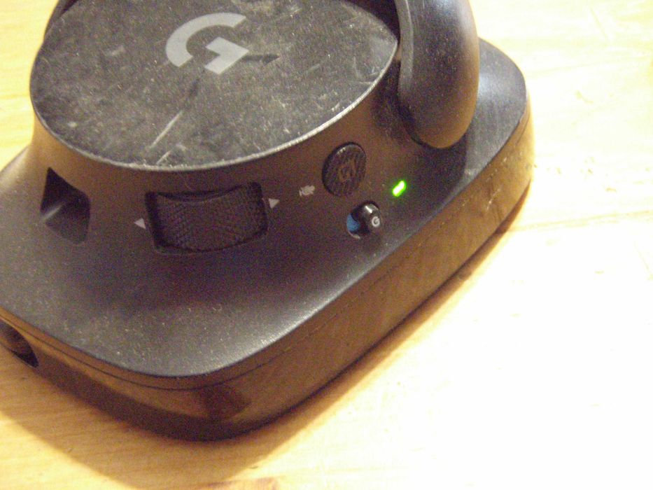 casti wireless logitech G533, fara adaptor USB si fara bureti