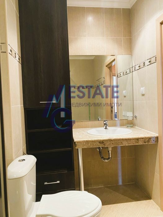 Двустаен апартамент на първа линия море в Царево