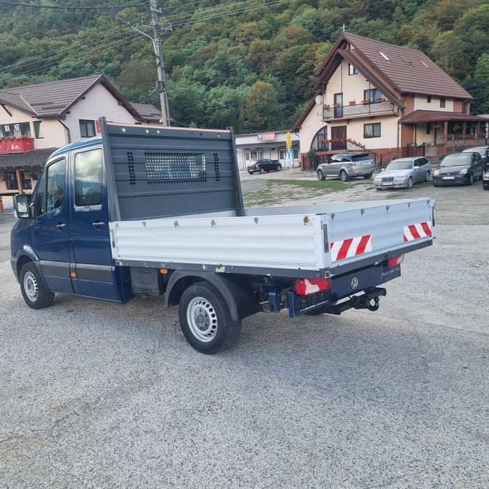 Vand vw crafter 2.5 tdi top.7 locuri.6+1 trepte
