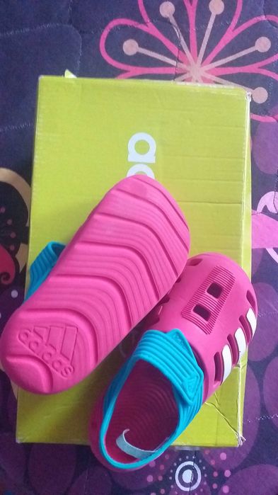 Детски ботушки  23 омер  40лв.